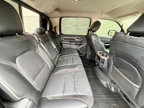Used 2019 RAM 1500 Laramie AWD/4WD image 44