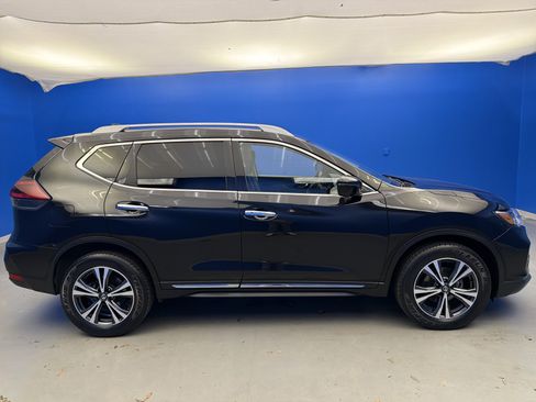 Used 2018 Nissan Rogue SL image 8