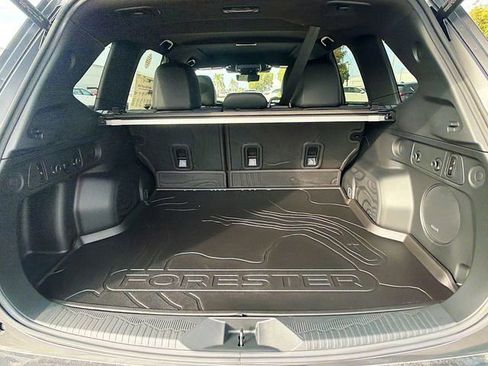 New 2025 Subaru Forester Touring image 4