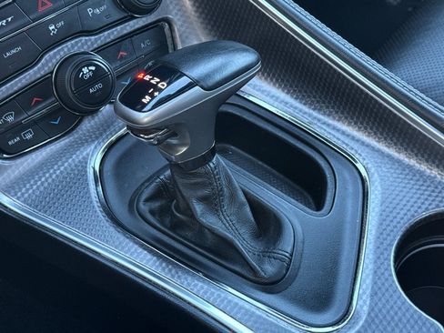 Used 2016 Dodge Challenger SRT Hellcat image 22