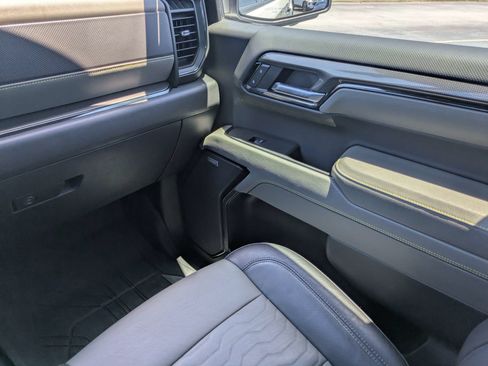 Used 2024 Chevrolet Silverado 1500 ZR2 w/ Technology Package AWD/4WD image 9