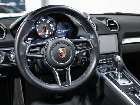 Used 2018 Porsche 718 Boxster S image 43