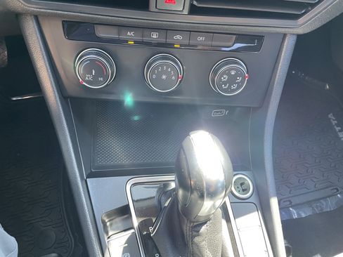 Used 2019 Volkswagen Jetta S w/ Driver Assistance Package FWD image 21