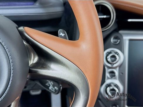 Used 2018 McLaren 720S RWD image 14