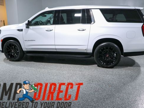 Used 2022 GMC Yukon XL SLT w/ SLT Premium Package RWD image 10