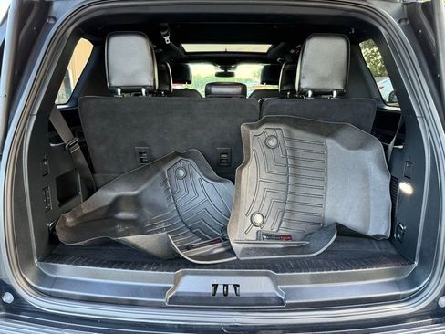 Used 2021 Ford Expedition Limited image 18