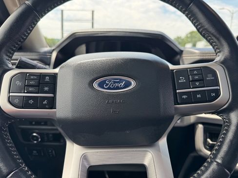 Used 2023 Ford Expedition XLT RWD image 21