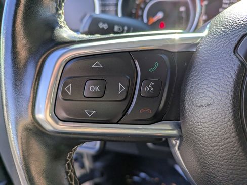 Used 2021 Jeep Gladiator Overland w/ Popular Equipment Package image 17