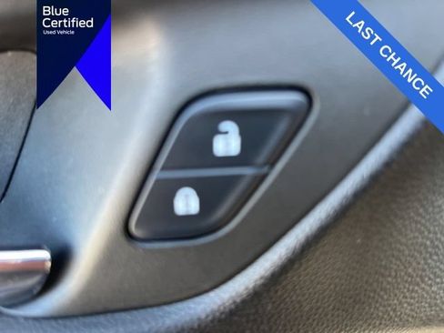 Used 2024 Chevrolet TrailBlazer LT AWD/4WD image 12