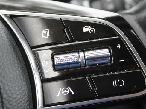 Certified 2024 Kia Seltos EX image 31