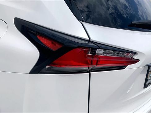 Used 2016 Lexus NX 200t FWD image 31