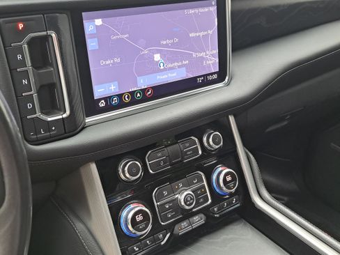 Used 2021 GMC Yukon Denali image 21