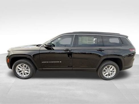 New 2026 Jeep Grand Cherokee L Laredo RWD image 3