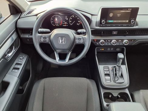 Used 2024 Honda CR-V EX image 3