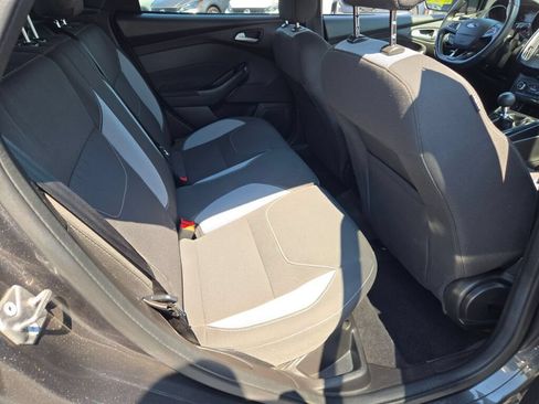 Used 2018 Ford Focus ST FWD image 20