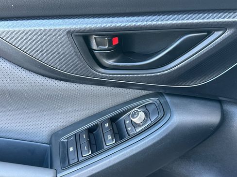 Used 2022 Subaru Crosstrek 2.5i Sport image 12