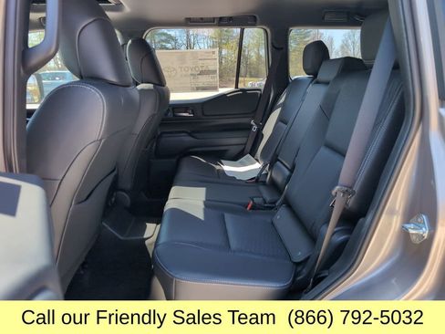 New 2026 Toyota Land Cruiser w/ Premium Package AWD/4WD image 24