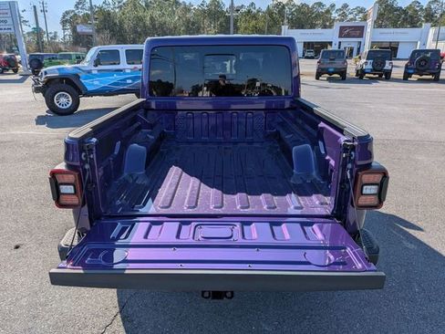 New 2026 Jeep Gladiator Mojave image 32