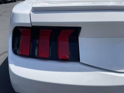Used 2025 Ford Mustang Premium RWD image 28