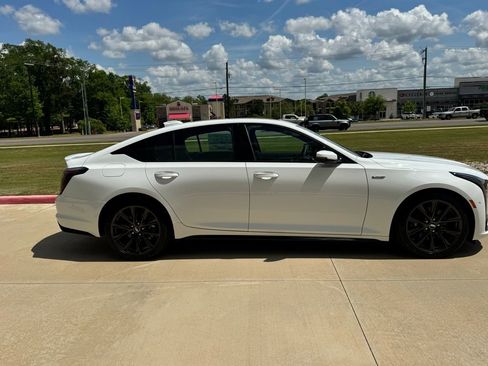 New 2026 Cadillac CT5 V RWD image 6