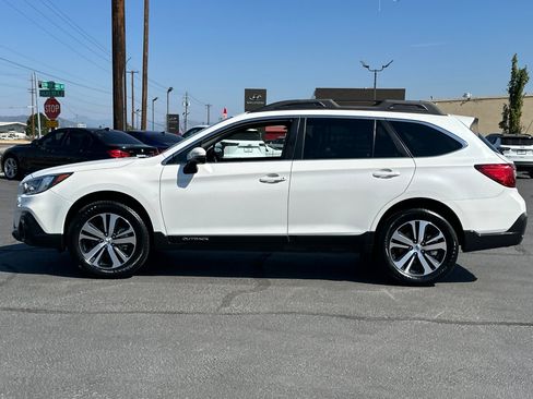 Used 2019 Subaru Outback 2.5i Limited AWD/4WD image 7