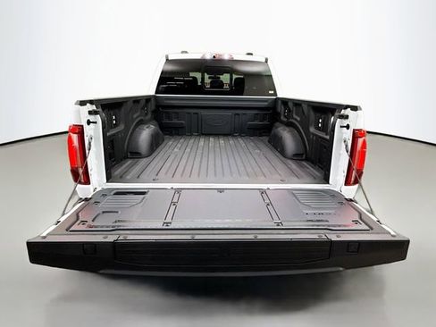 Used 2025 Ford F150 Raptor AWD/4WD image 28