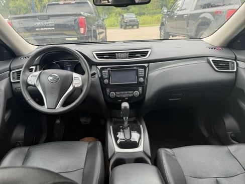 Used 2016 Nissan Rogue SL AWD/4WD image 9