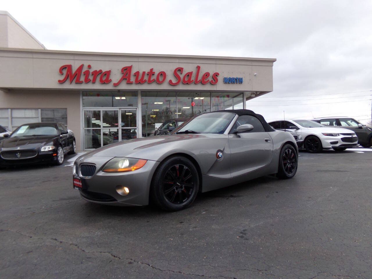 Used 2003 BMW Z4 2.5i RWD image 1