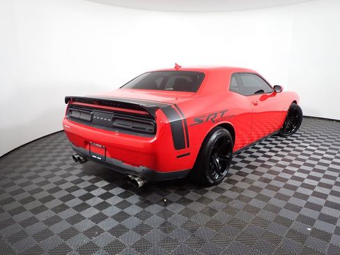 Used 2015 Dodge Challenger R/T Scat Pack w/ Scat Pack Stripe Group image 20
