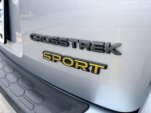 Used 2021 Subaru Crosstrek 2.5i Sport w/ Moonroof Package image 8