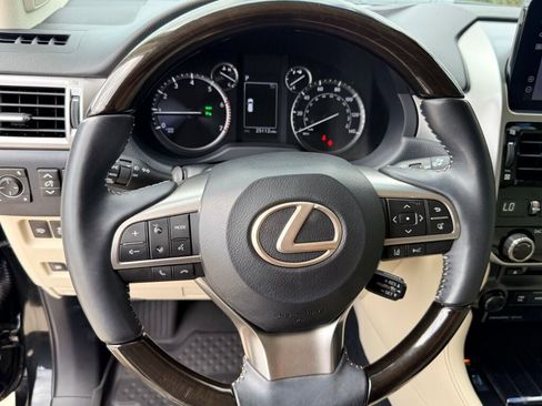 Certified 2023 Lexus GX 460 Premium w/ Accessory Package image 30