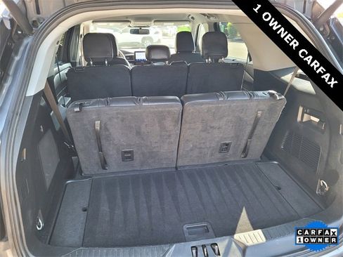 Used 2023 Ford Explorer Limited image 27