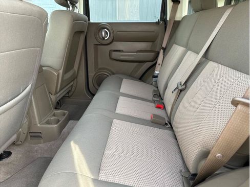 Used 2010 Dodge Nitro SE w/ Popular Equipment Group RWD image 13