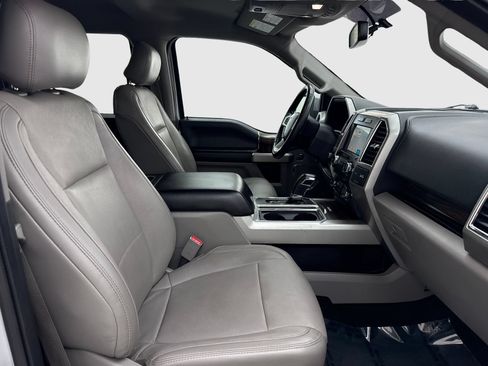 Used 2017 Ford F150 Lariat AWD/4WD image 40