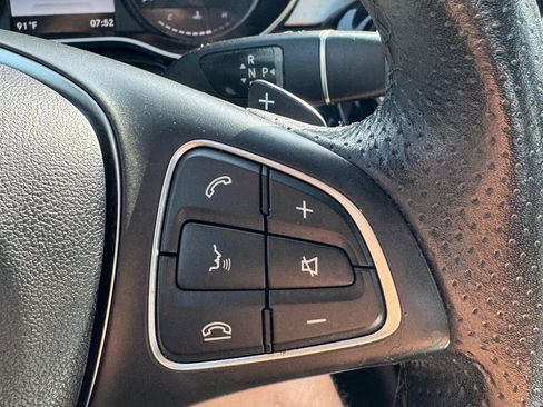 Used 2018 Mercedes-Benz C 300 4MATIC Sedan image 21