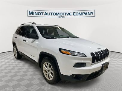 Used 2017 Jeep Cherokee Latitude w/ Cold Weather Group