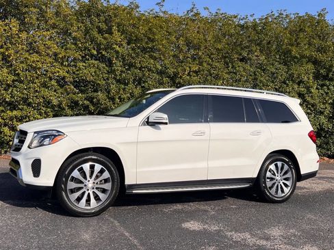 Used 2017 Mercedes-Benz GLS 450 4MATIC image 3