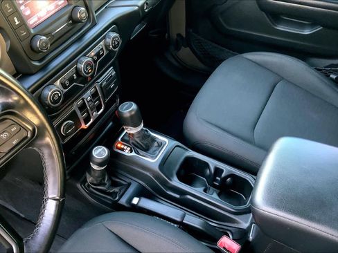 Used 2020 Jeep Gladiator Sport w/ Quick Order Package 24S image 18