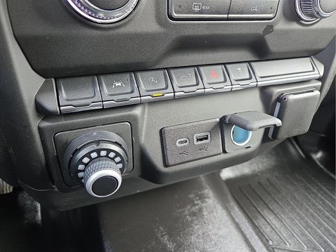 Certified 2023 GMC Sierra 1500 Pro w/ Convenience Package image 20