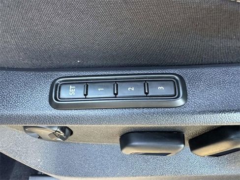 Used 2023 Volkswagen Atlas Cross Sport SEL R-Line image 24