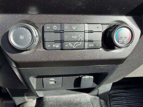 Used 2020 Ford F250 XL w/ STX Appearance Package image 36