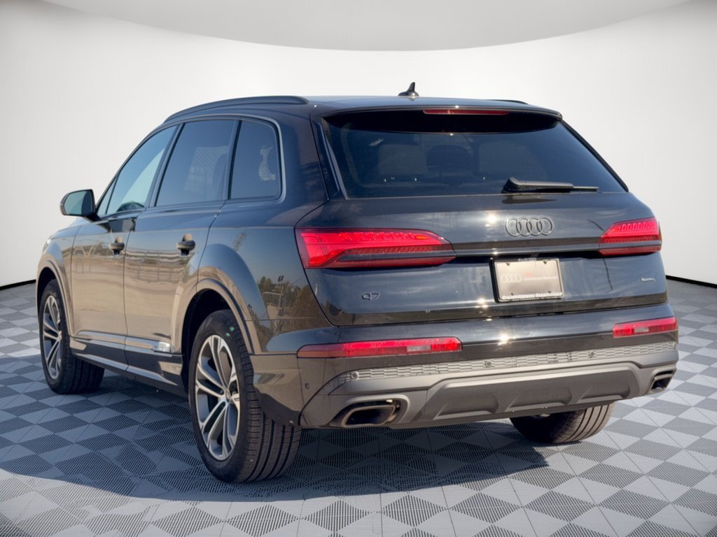 Certified 2026 Audi Q7 2.0T Premium w/ Convenience Plus Package AWD/4WD image 3