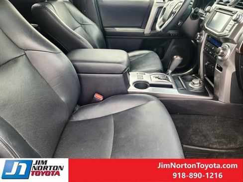 Used 2015 Toyota 4Runner Limited AWD/4WD image 14