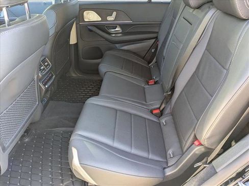 New 2026 Mercedes-Benz GLS 450 4MATIC image 16