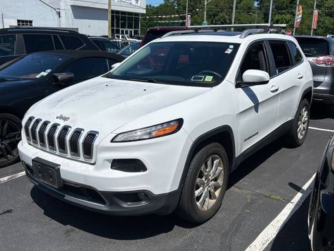Used 2015 Jeep Cherokee Limited AWD/4WD image 3