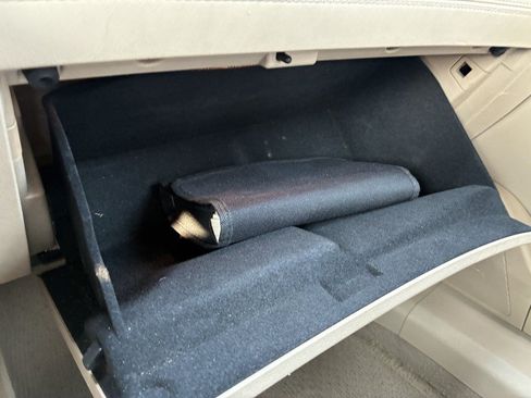 Used 2013 Buick LaCrosse Leather FWD image 14