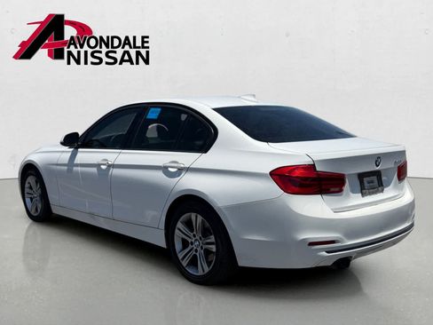 Used 2016 BMW 328i Sedan RWD image 2