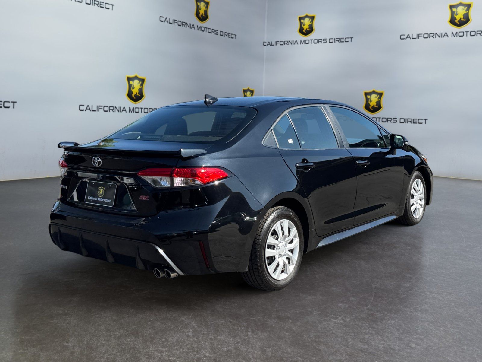 Used 2024 Toyota Corolla SE FWD image 5