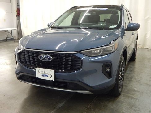 New 2026 Ford Escape Base w/ PHEV Premium Package image 7