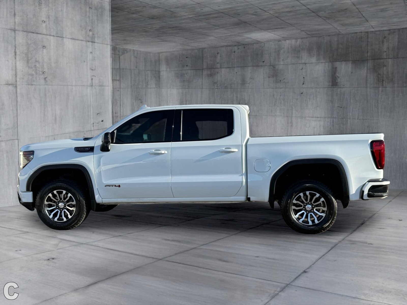 Certified 2023 GMC Sierra 1500 AT4 AWD/4WD image 3